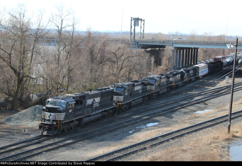 NS 1817 leads NS train 35A out of Enola yard